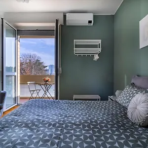 Apartment Casa Carozzi Milan