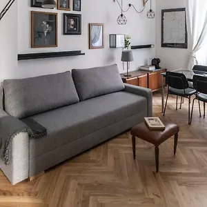 menabrea-33-stylish-apartment.it-lombardy.com/